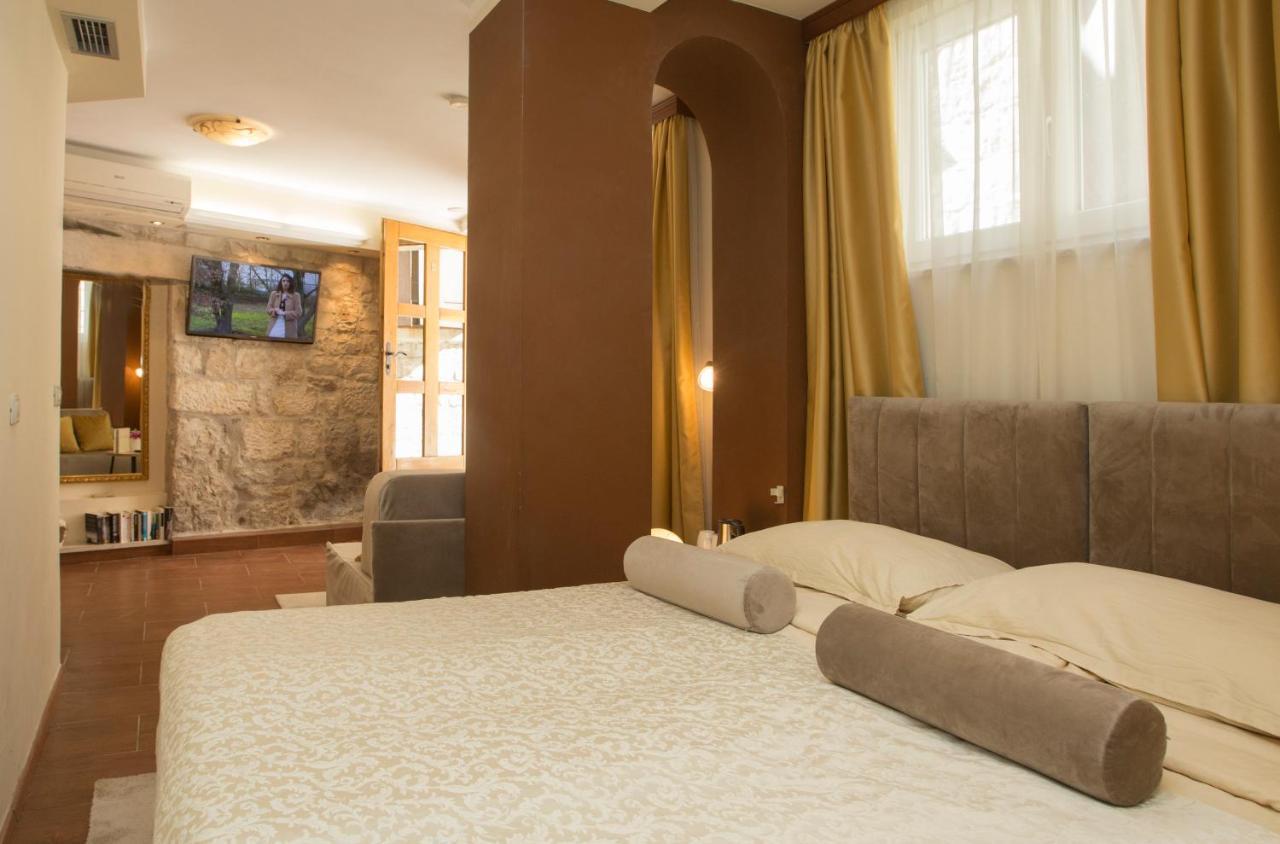 Authentic Luxury Rooms Спліт Екстер'єр фото